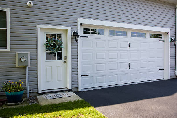 24/7 Emergency Garage Door Panel Replacement experts in Pope County County, AR